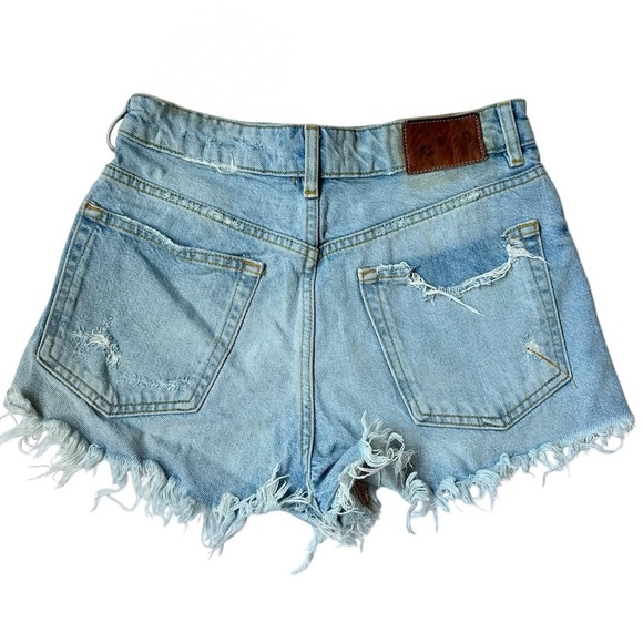 Zara Light Blue Distressed Denim Ripped Women Shorts - Picture 2 of 2